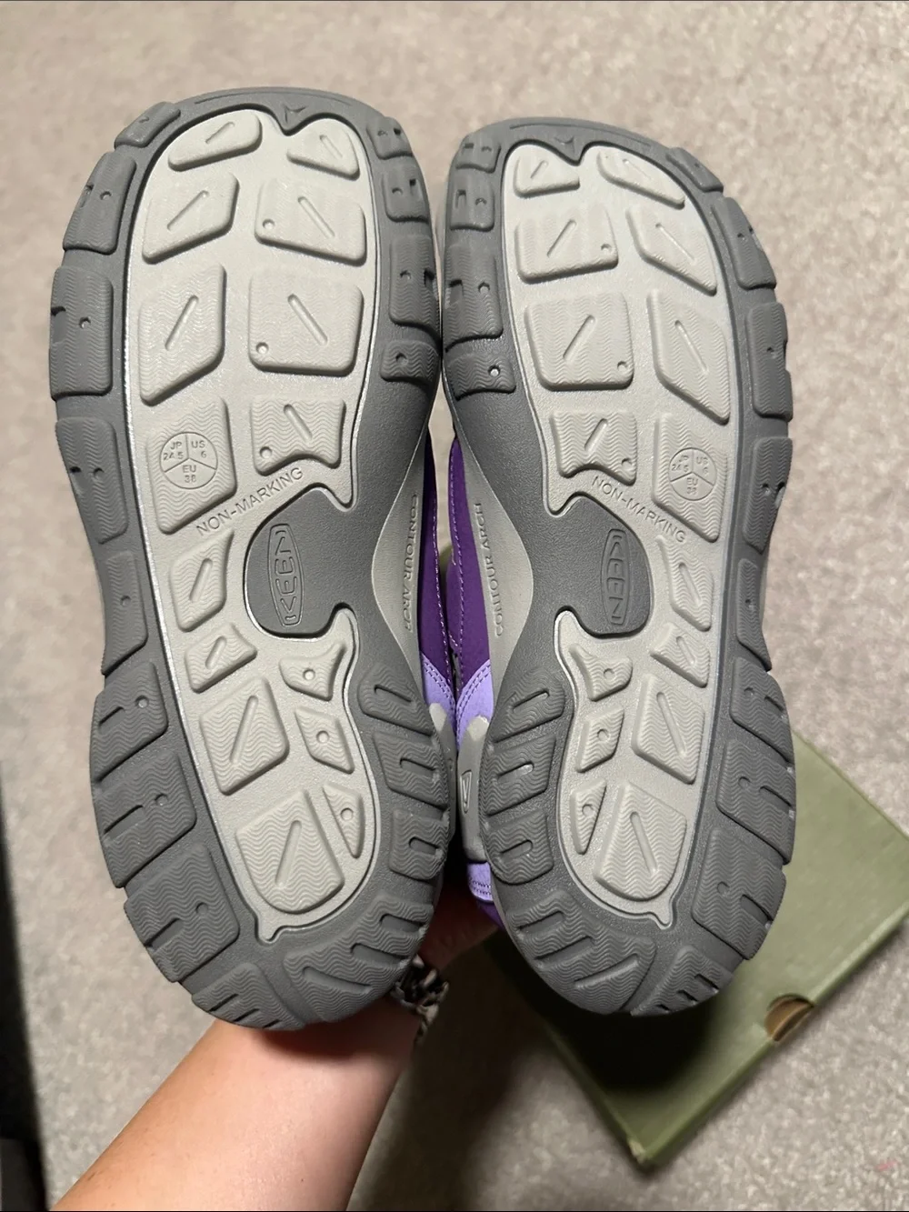 KEEN Knotch Hollow Tillandsia Purple (youth sz 6)